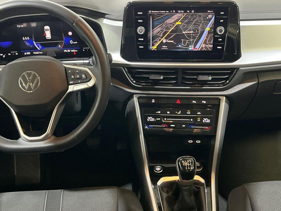 Volkswagen T-Roc - Photo 10