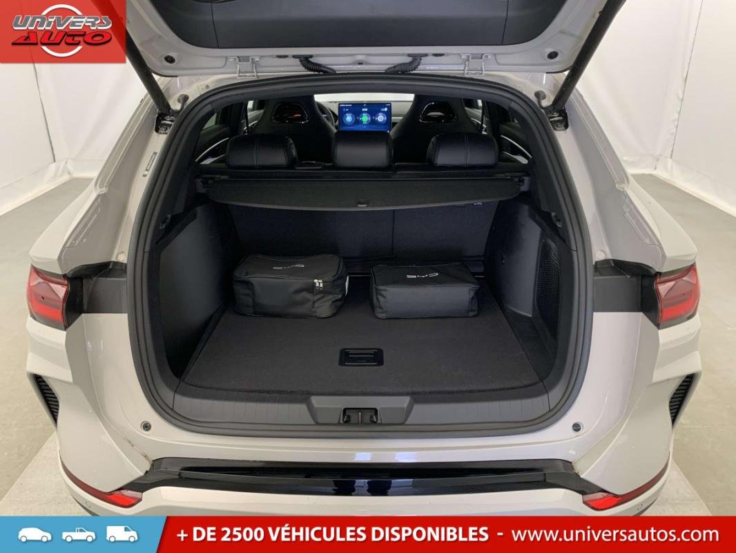 BYD Seal U - Photo 11