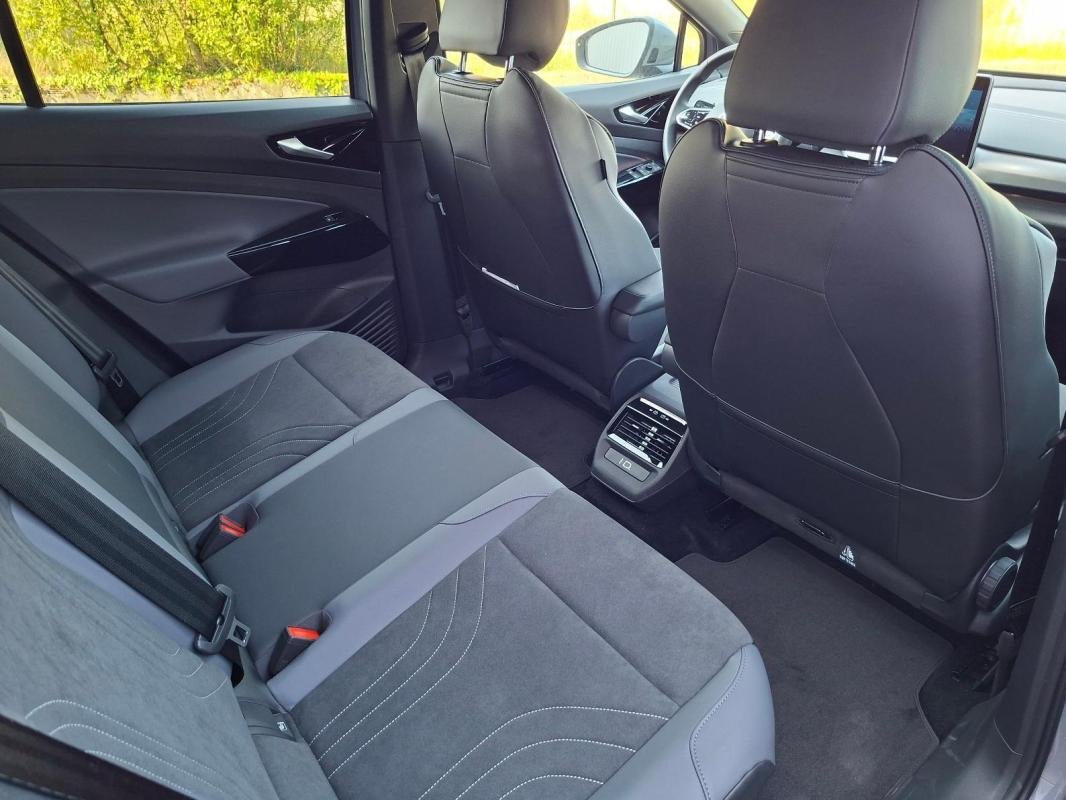 Volkswagen ID.4 - Photo 14