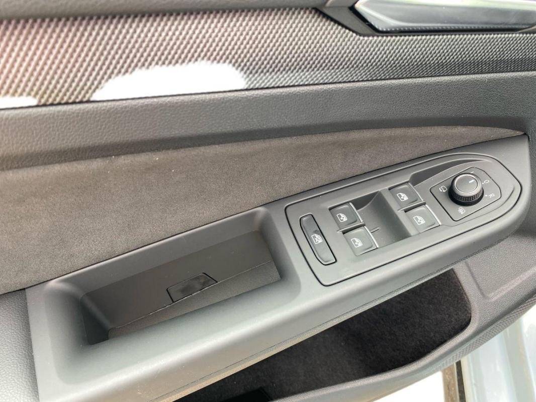 Volkswagen Golf - Photo 15