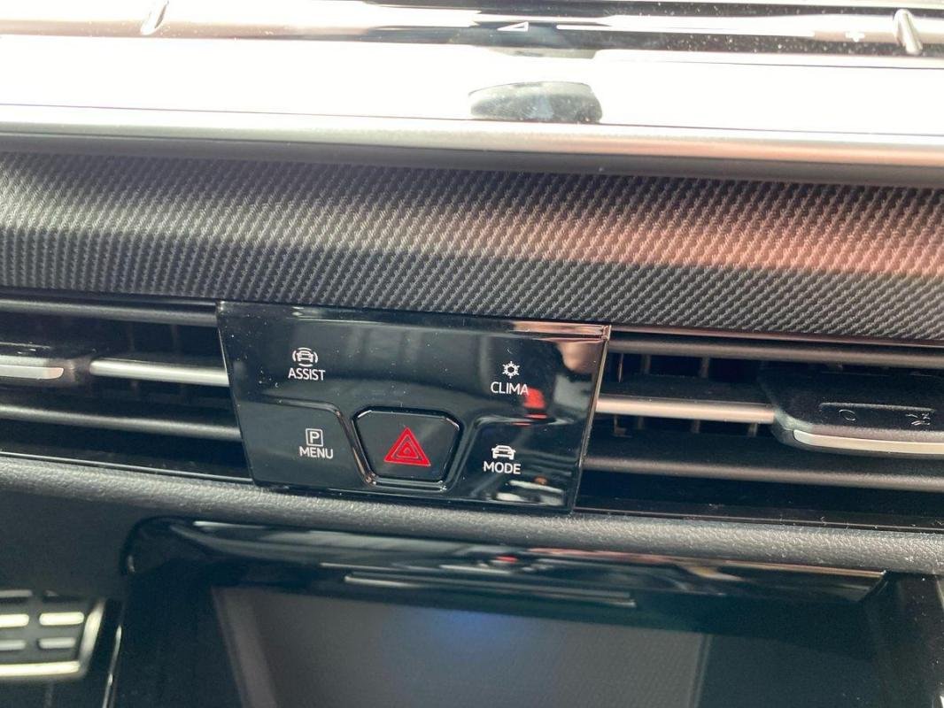 Volkswagen Golf - Photo 19