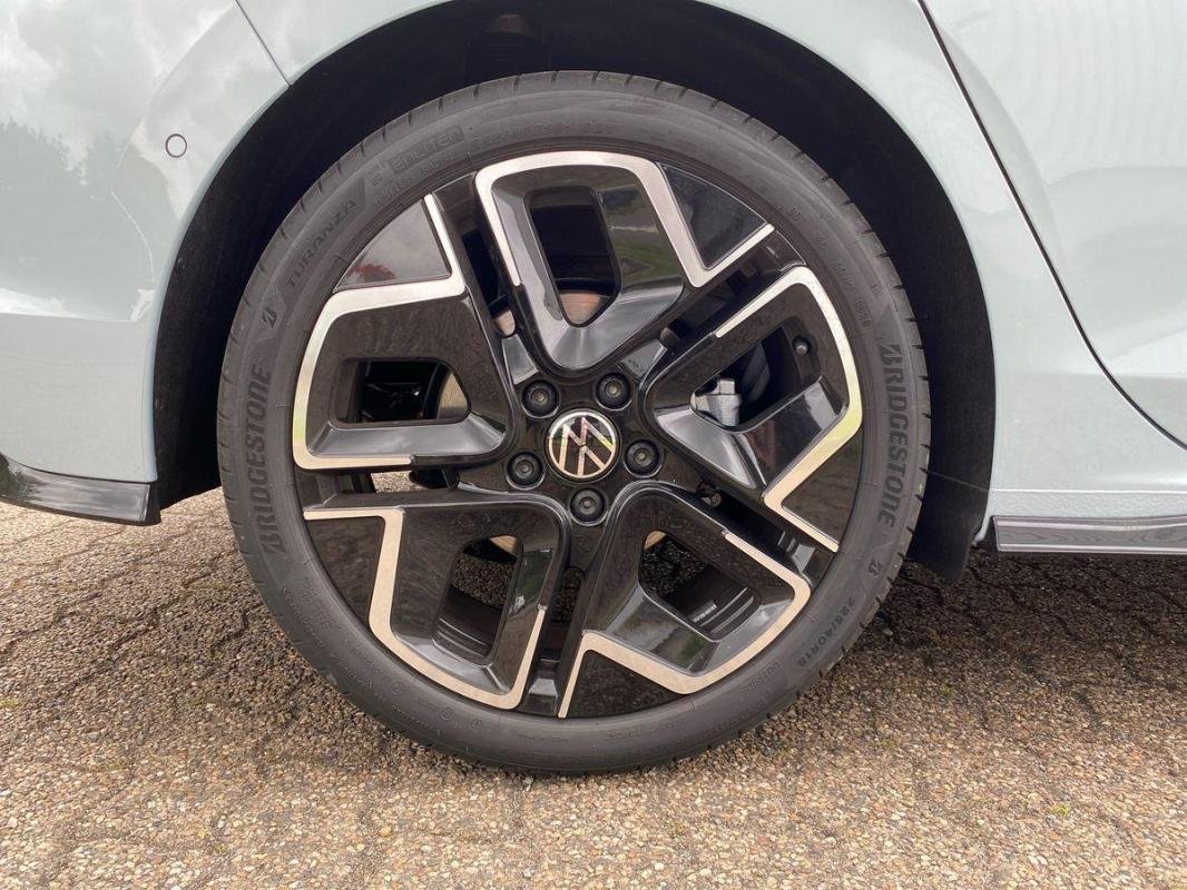 Volkswagen Golf - Photo 28