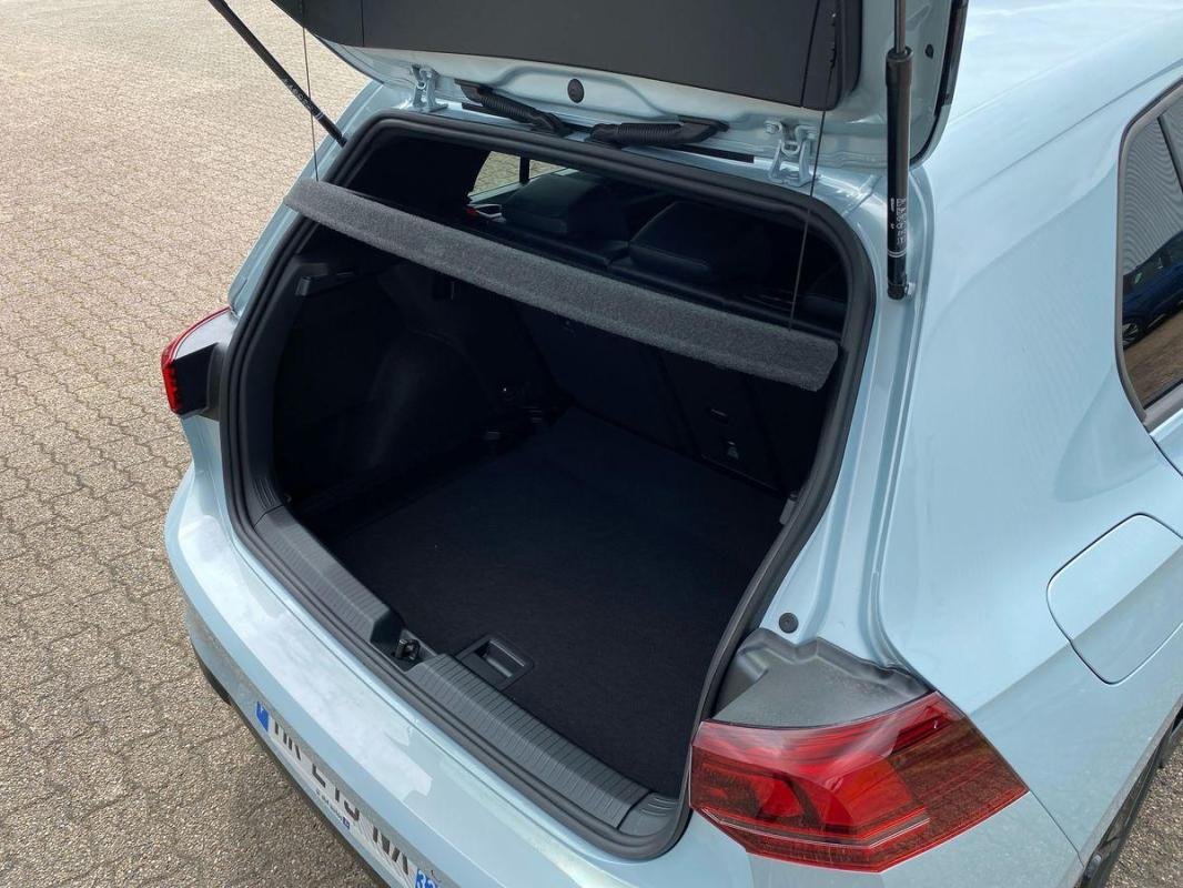 Volkswagen Golf - Photo 32