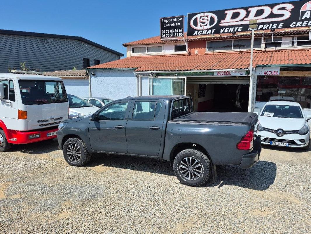 Toyota Hilux - Photo 15