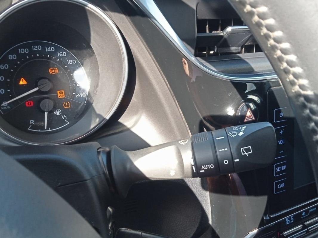 Toyota Auris - Photo 16