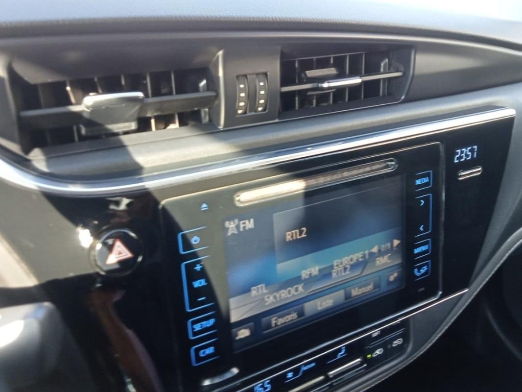 Toyota Auris - Photo 19