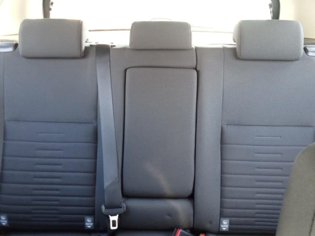 Toyota Auris - Photo 28