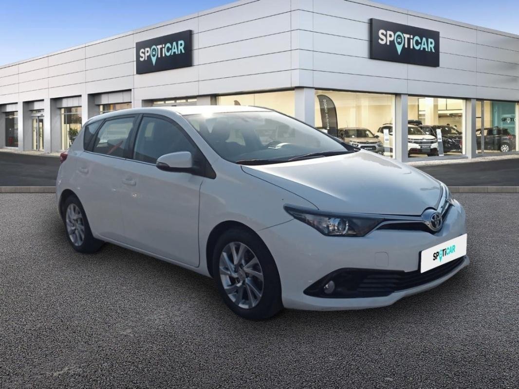 Toyota Auris - Photo 3