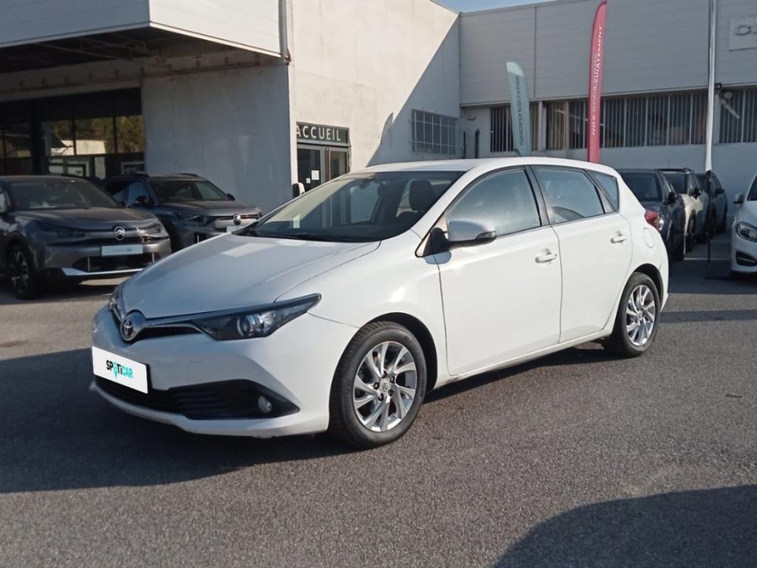 Toyota Auris - Photo 39
