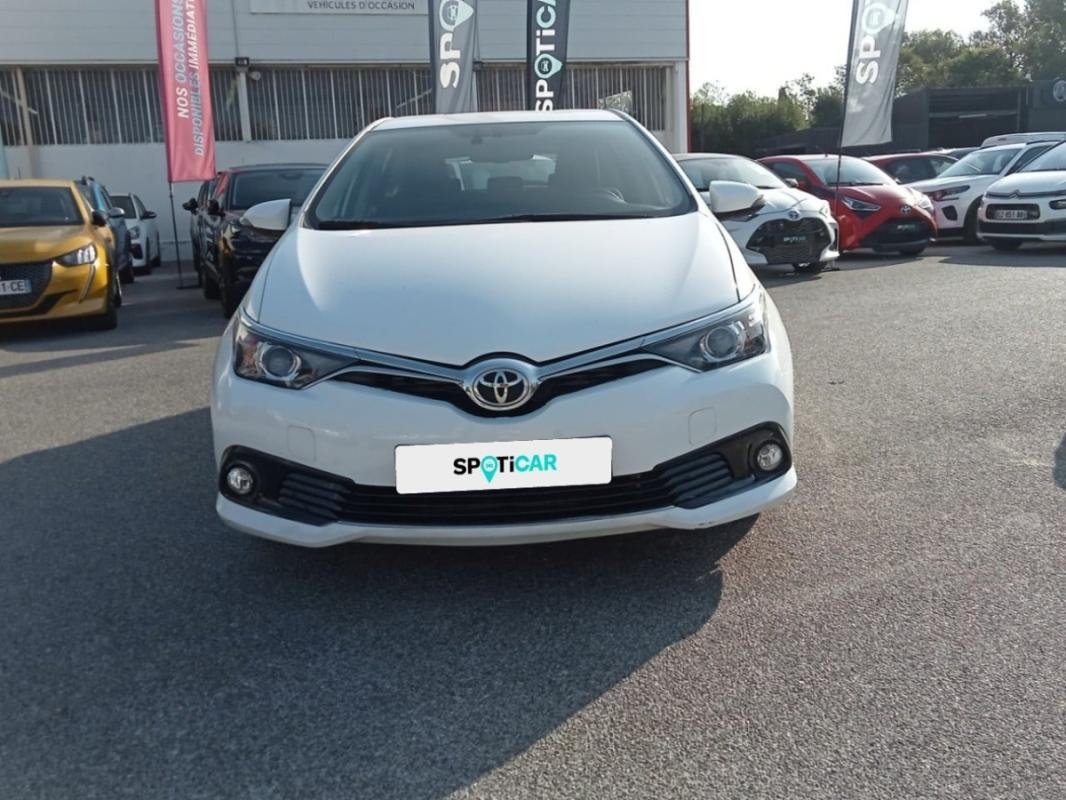 Toyota Auris - Photo 40