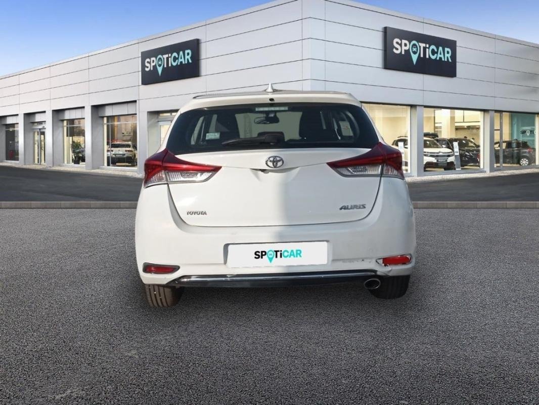 Toyota Auris - Photo 5