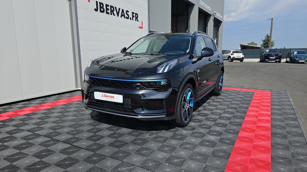 Lynk & Co 01
