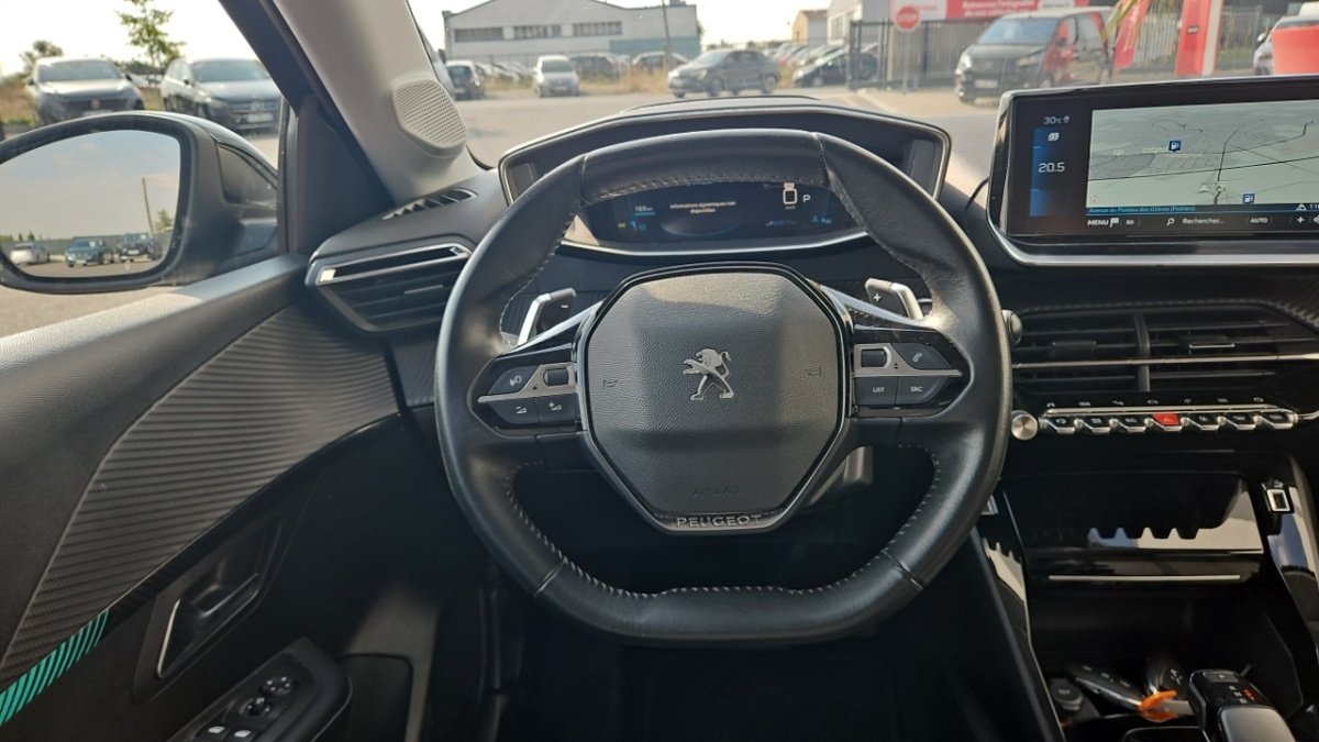 Peugeot 208 - Photo 13