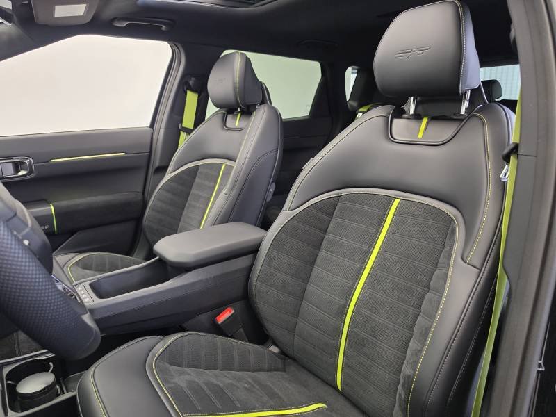 Kia EV4 - Photo 17