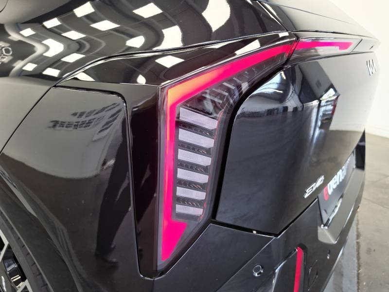 Kia EV4 - Photo 30