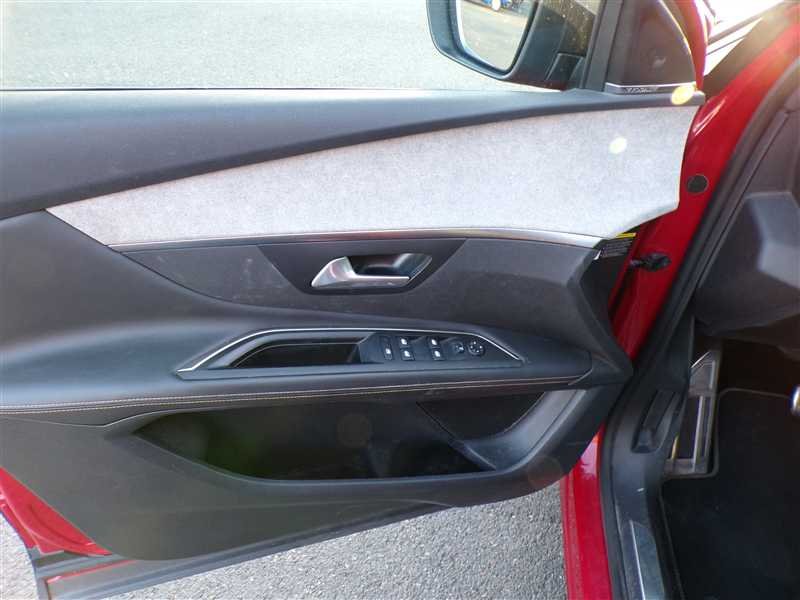 Peugeot 3008 - Photo 9