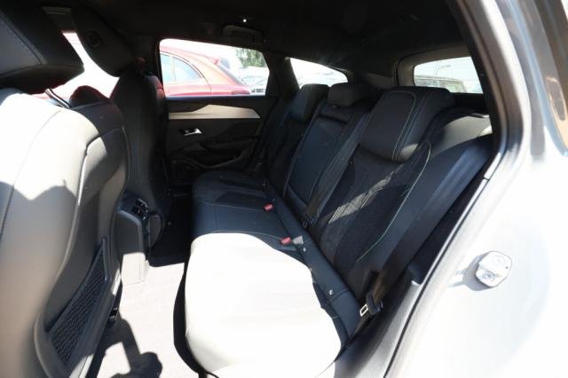 Peugeot 308 SW - Photo 10