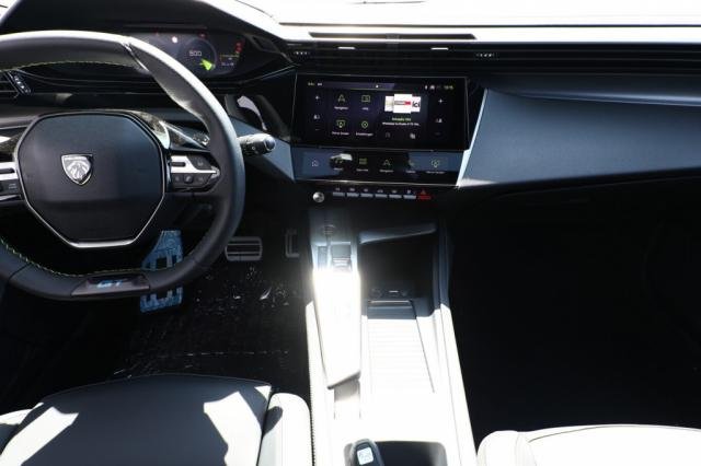 Peugeot 308 SW - Photo 8