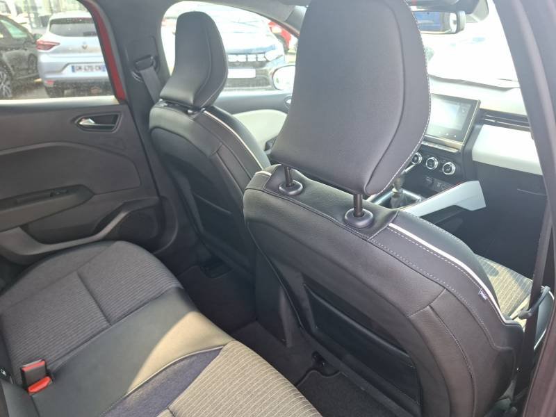 Renault Clio - Photo 18