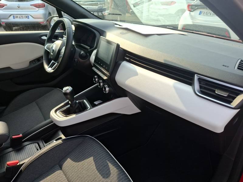 Renault Clio - Photo 20