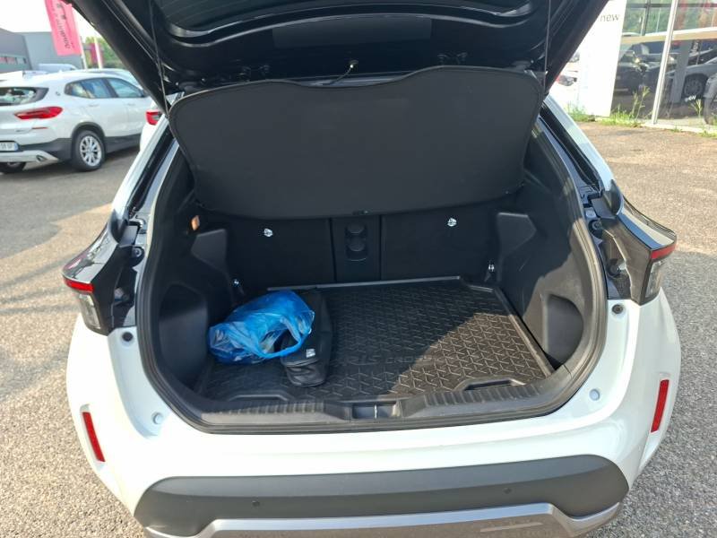 Toyota Yaris - Photo 17