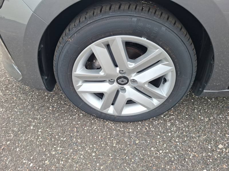 Renault Clio - Photo 17