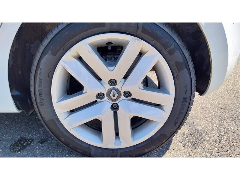 Renault Clio - Photo 13