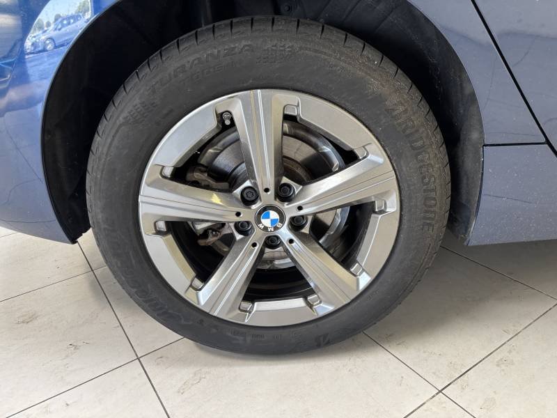 BMW Serie 2 - Photo 13