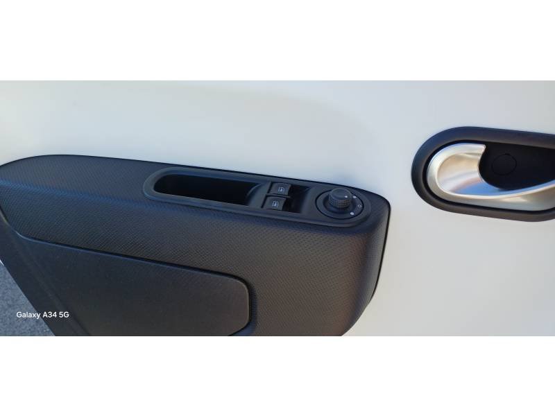 Renault Twingo - Photo 15
