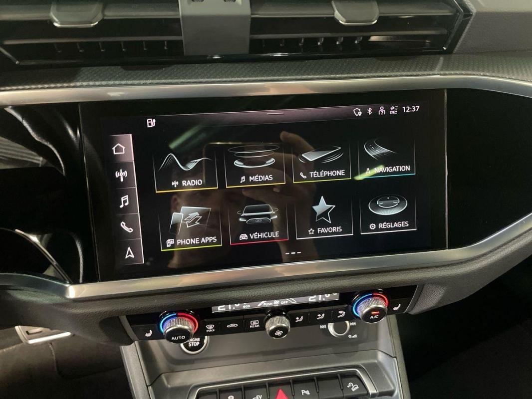 Audi Q3 - Photo 16