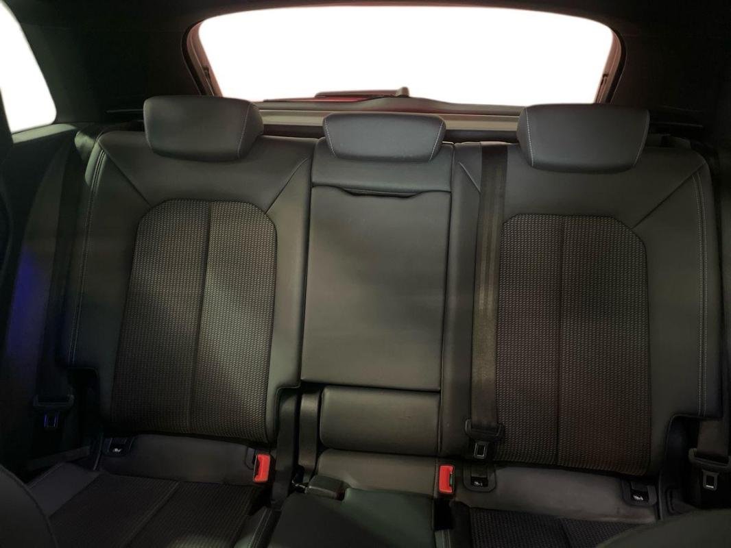 Audi Q3 - Photo 22