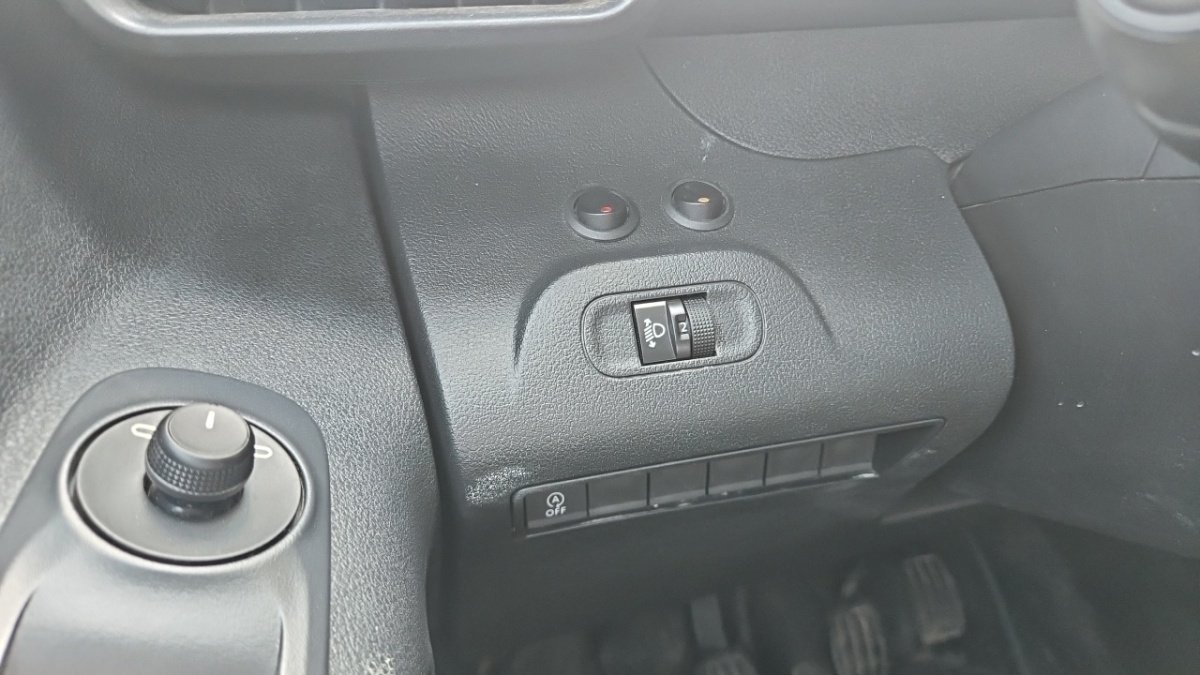 Peugeot Partner - Photo 19