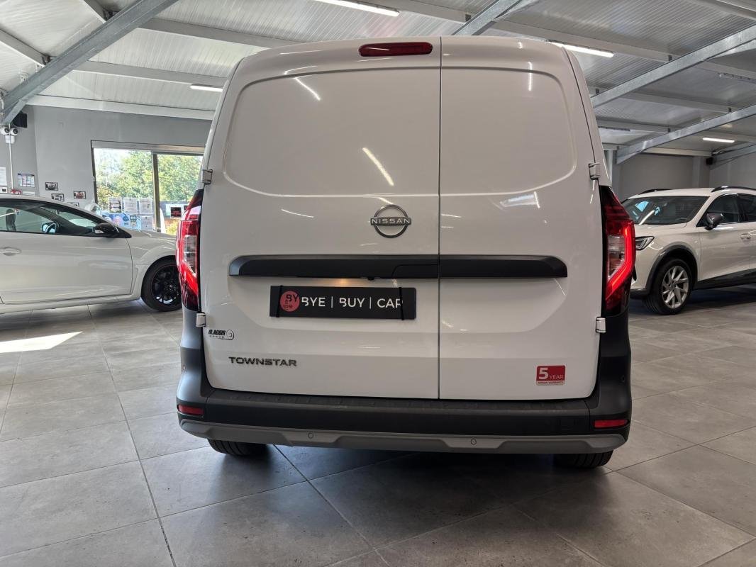 Nissan Townstar - Photo 29