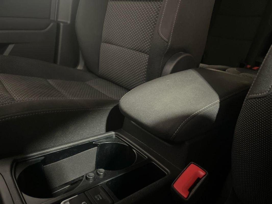Volkswagen Touran - Photo 12