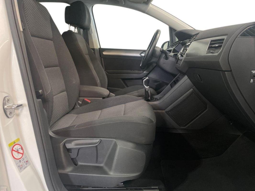 Volkswagen Touran - Photo 13