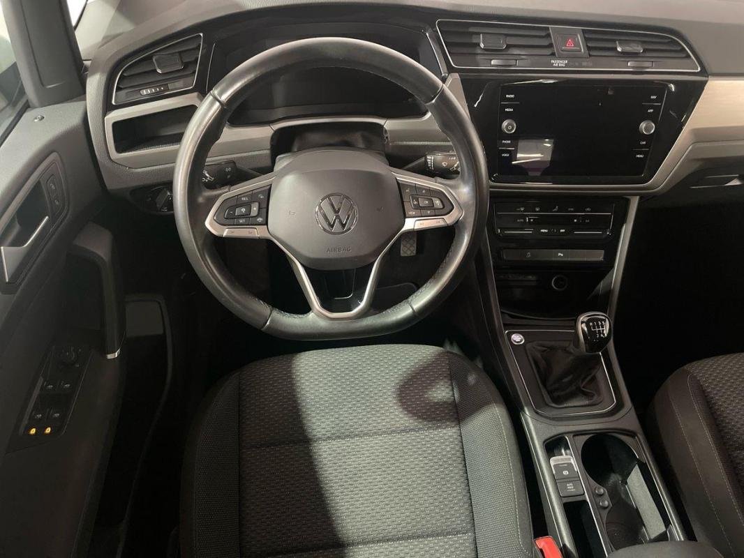 Volkswagen Touran - Photo 24
