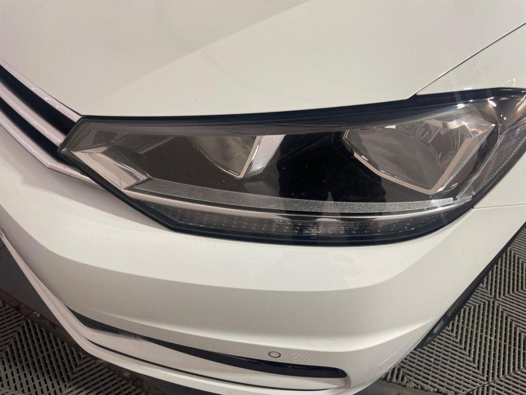 Volkswagen Touran - Photo 25