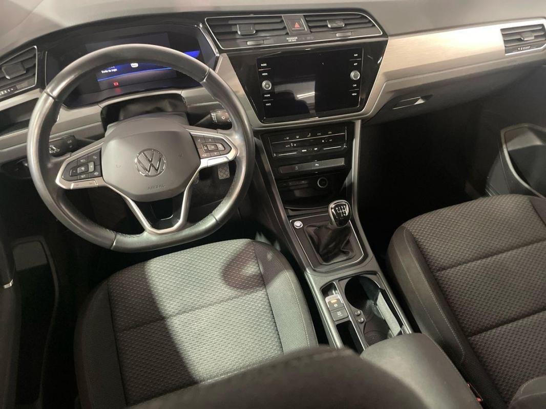 Volkswagen Touran - Photo 8