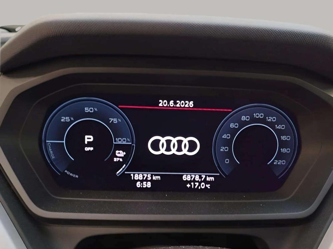 Audi Q4 e-tron - Photo 12