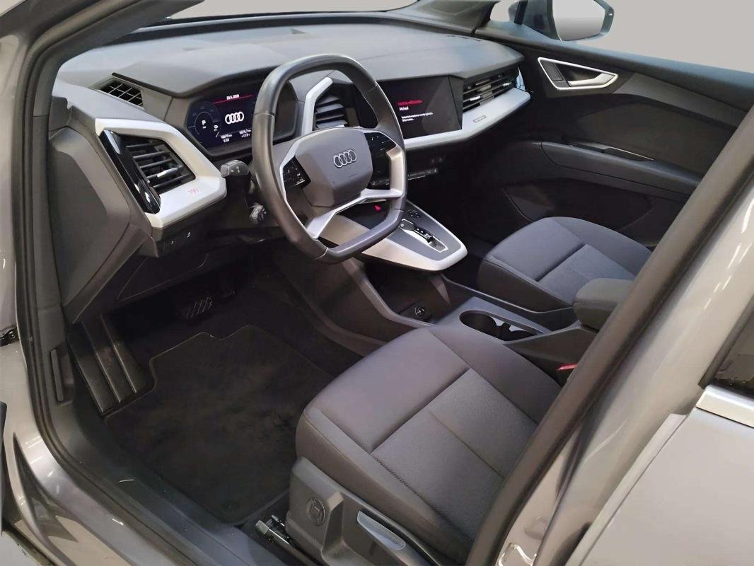 Audi Q4 e-tron - Photo 9