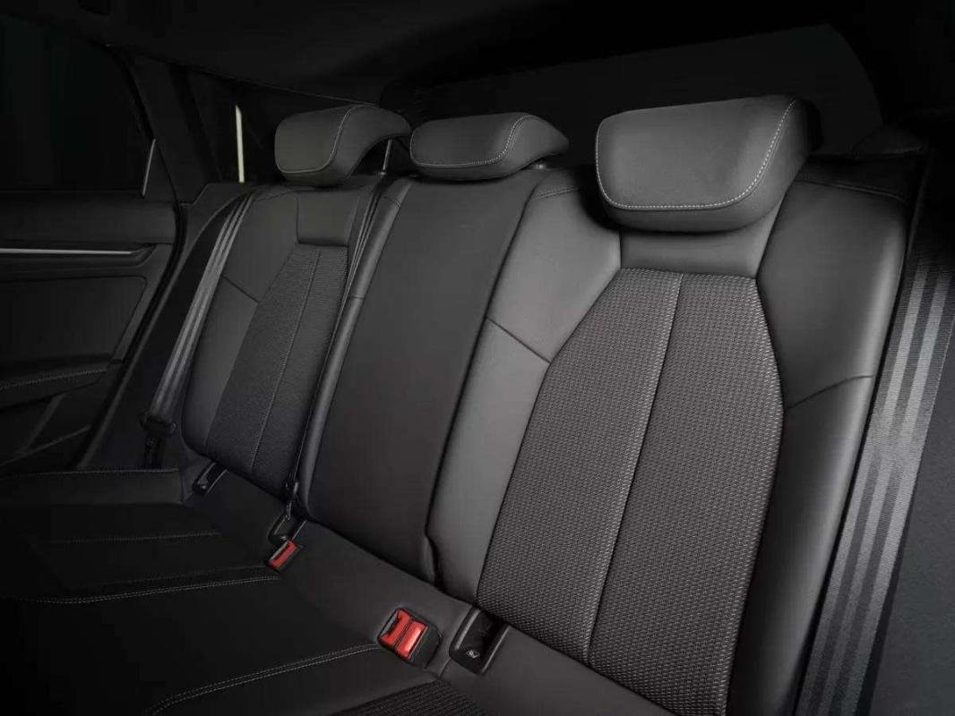 Audi S3 sportback - Photo 12