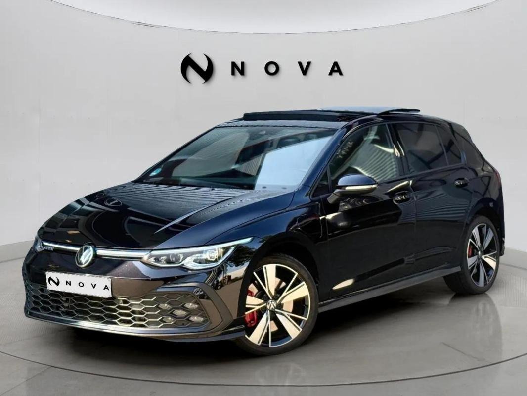 Volkswagen Golf - Photo 1