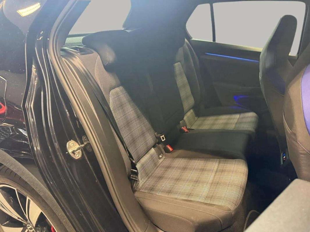 Volkswagen Golf - Photo 12