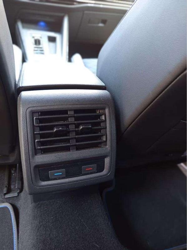 Volkswagen Golf - Photo 7