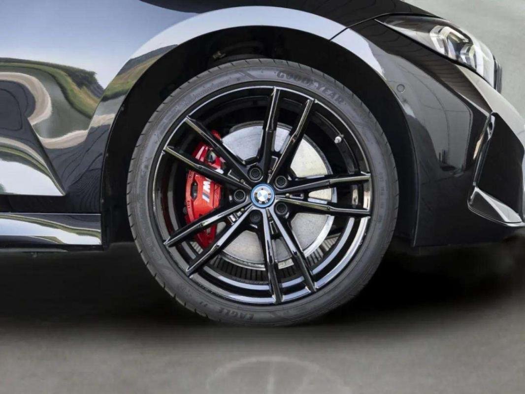 BMW Série 3 - Photo 12