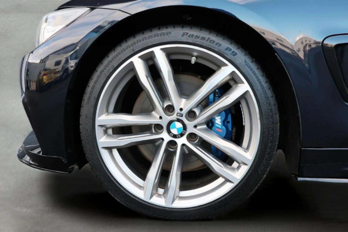 BMW Série 4 - Photo 14