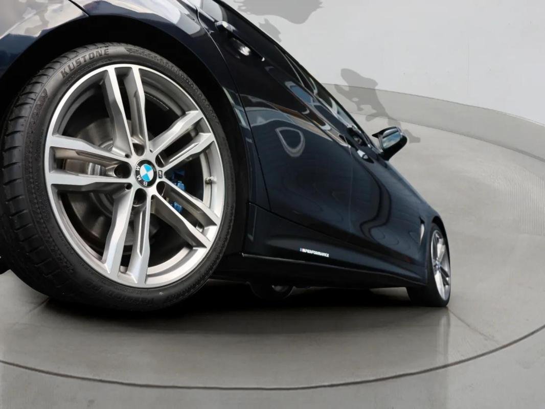 BMW Série 4 - Photo 5