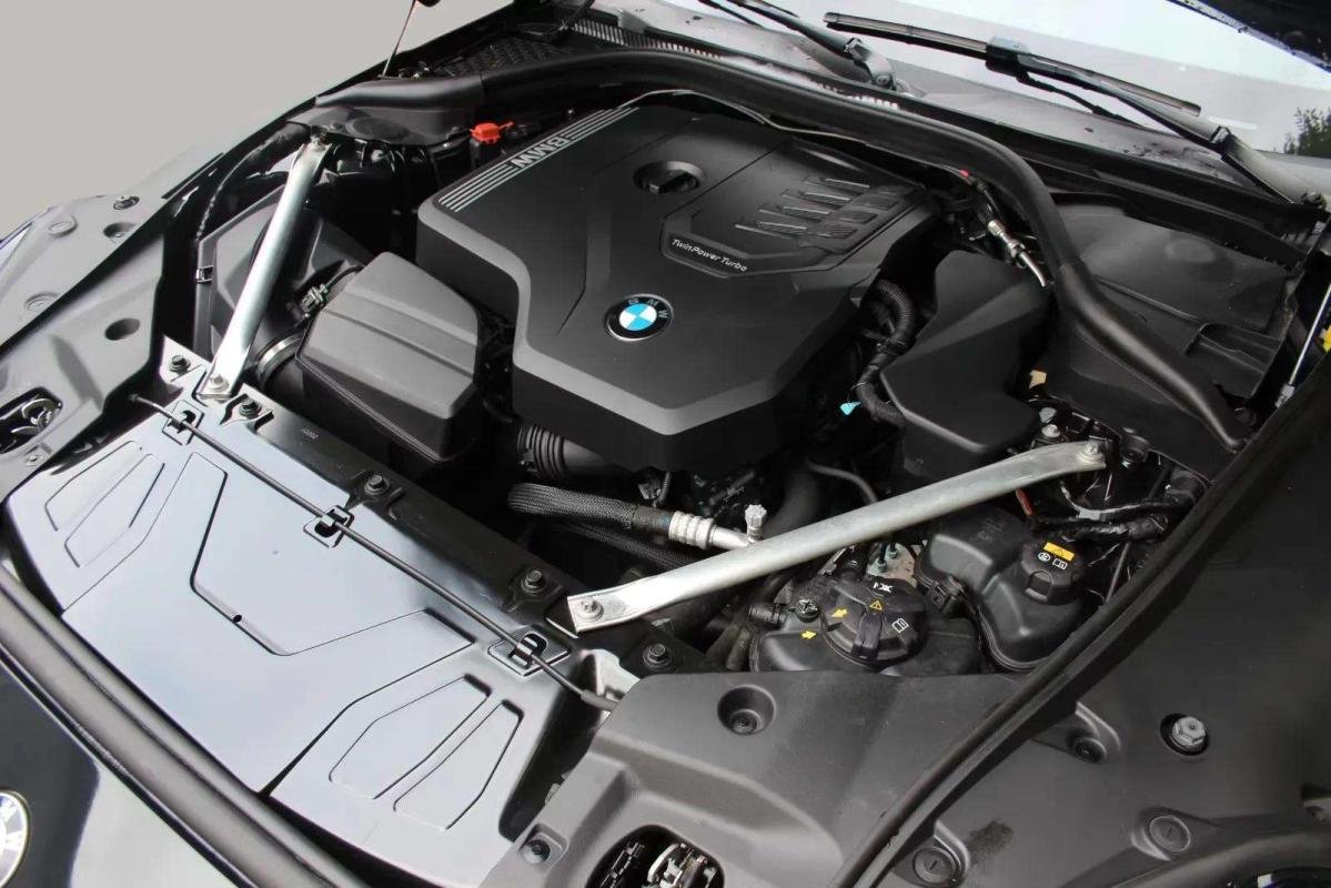 BMW Z4 - Photo 9