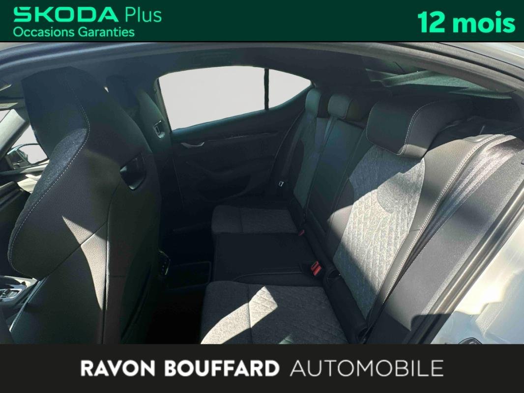 Skoda Octavia - Photo 12