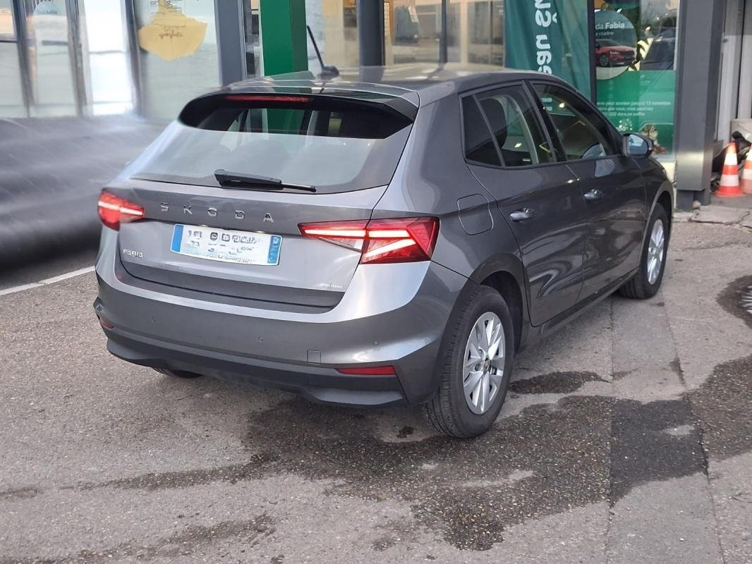 Skoda Fabia - Photo 5